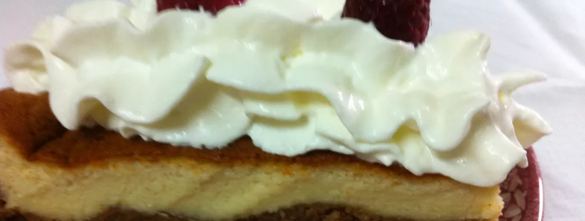 CHEESECAKE MILKA ®-PHILADEPHIA ® et FRAMBOISES CHEESECAKE MILKA®-PHILADEPHIA® et FRAMBOISES