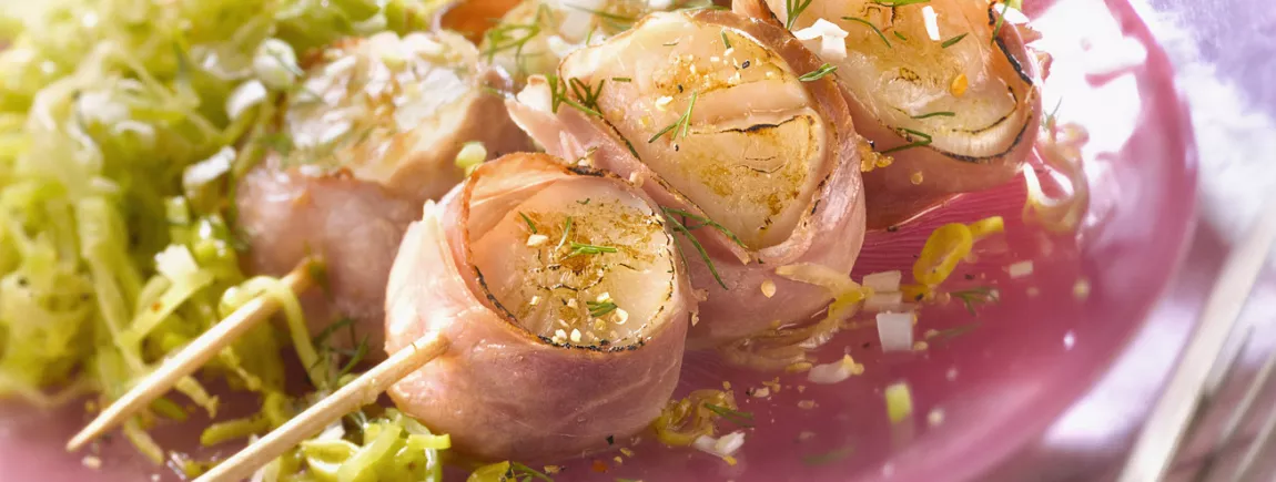 Brochette de Saint Jacques au jambon Brochette de Saint Jacques au jambon