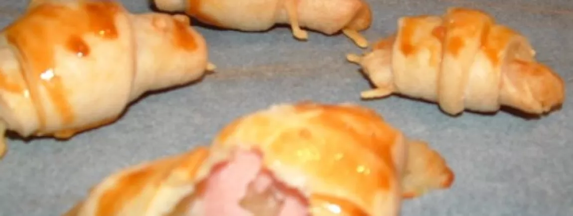 Minis croissants au jambon camembert Minis croissants au jambon camembert